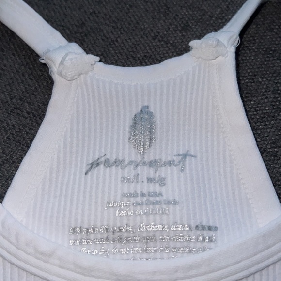 ❄️SOLD❄️Happiness Runs Crop Tank Top Sz:M/L (8-12) Color: White - Picture 3 of 5